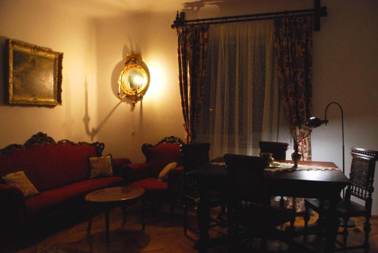 Bed and Breakfast Casa Szabo Сигишоара Экстерьер фото