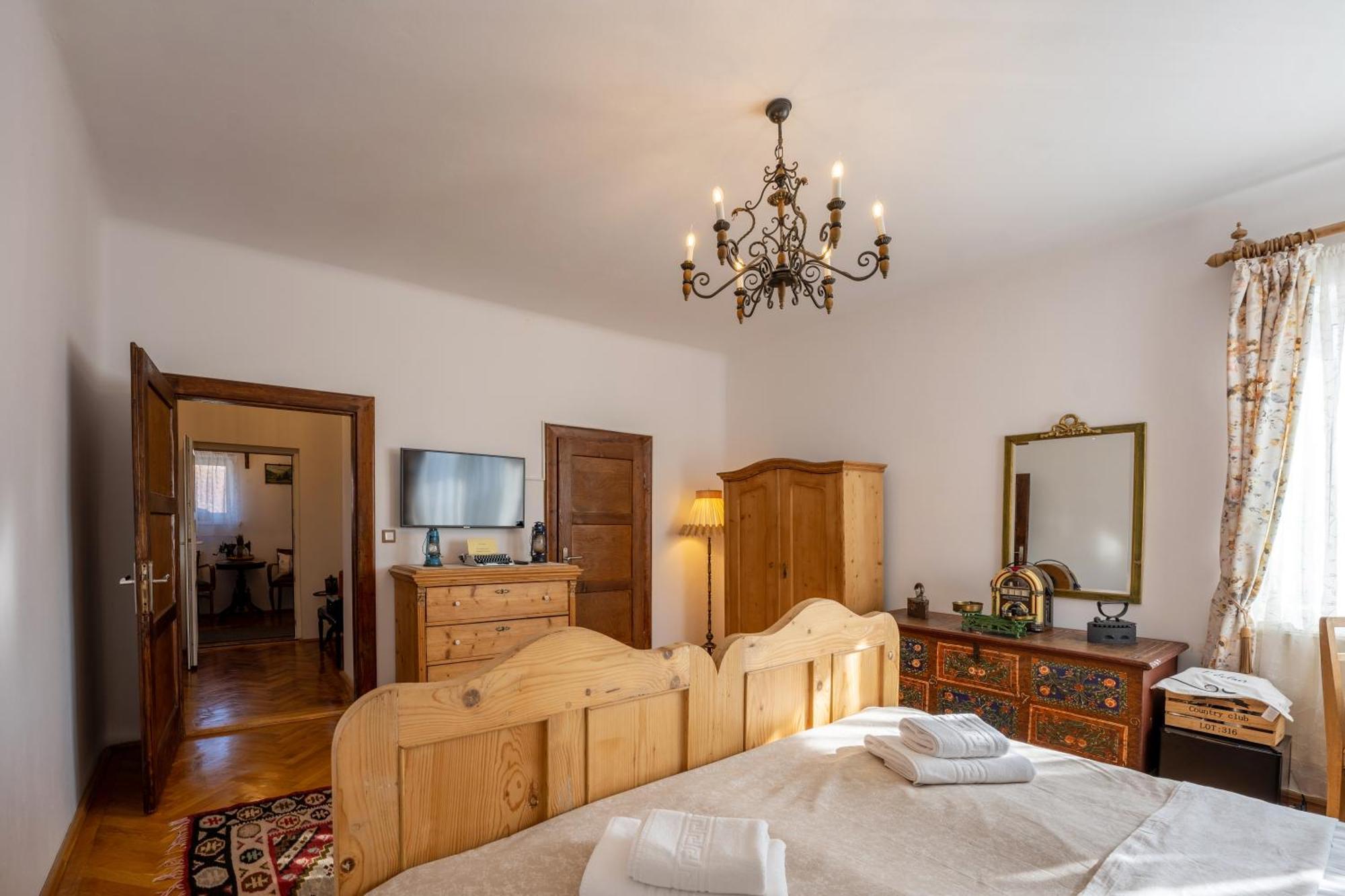 Bed and Breakfast Casa Szabo Сигишоара Экстерьер фото